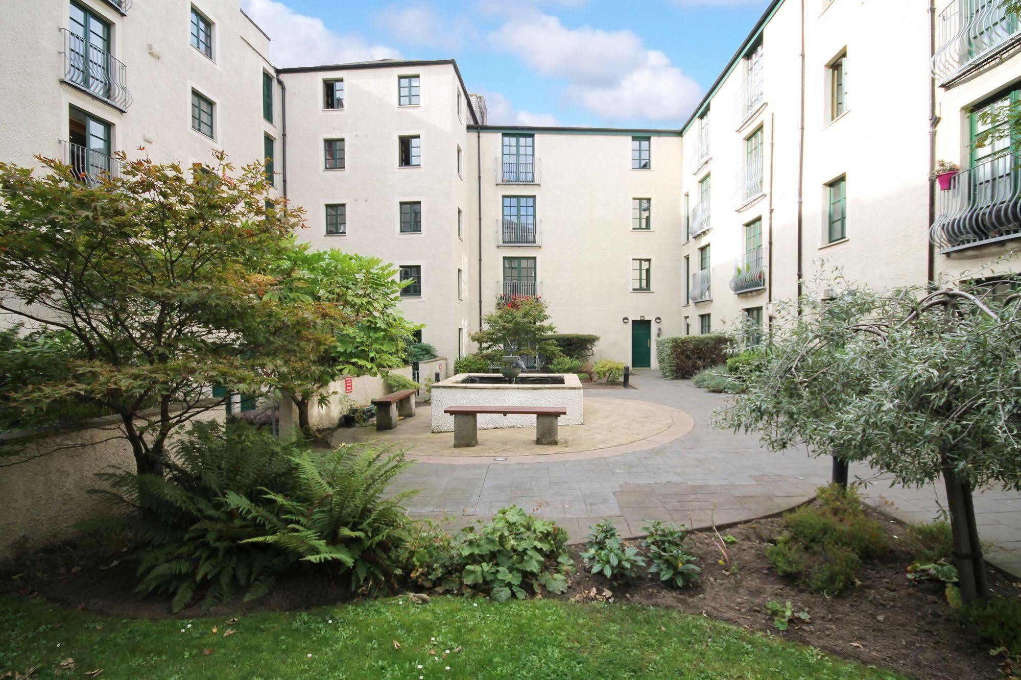 Edinburgh City Center Coady Apartment Sleeps 5 Free Car Park Space Luaran gambar