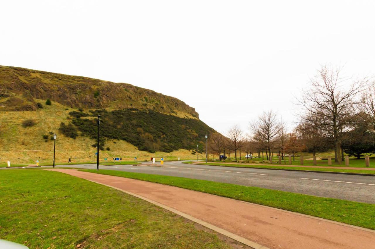 Edinburgh City Center Coady Apartment Sleeps 5 Free Car Park Space Luaran gambar